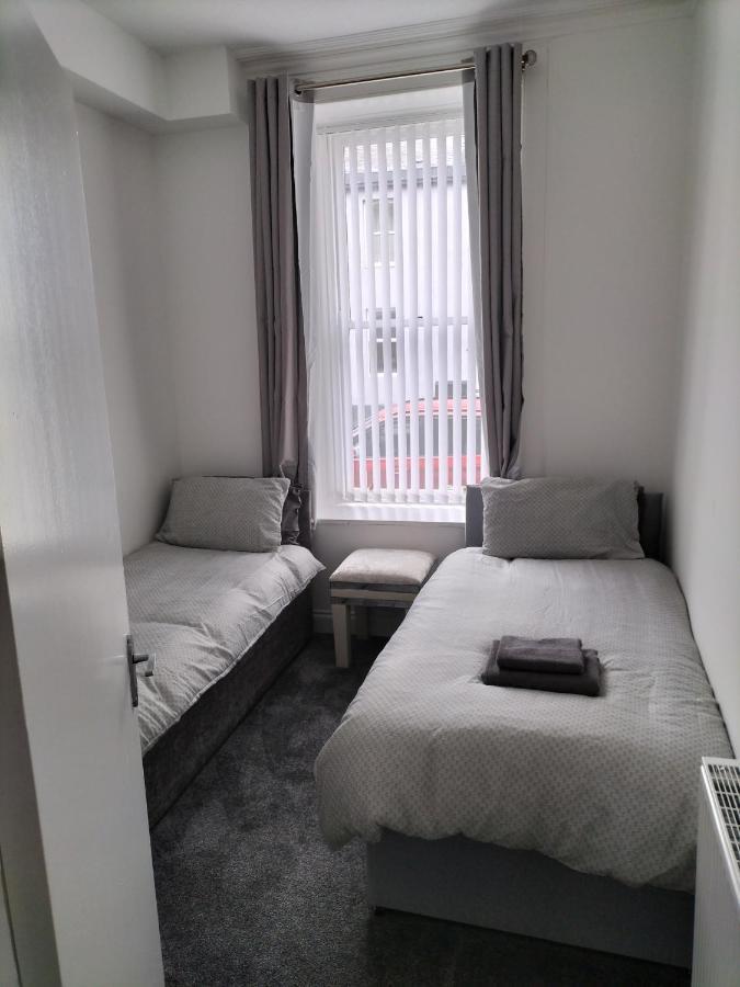 Apartament Maze Great Escape Ayr Zewnętrze zdjęcie