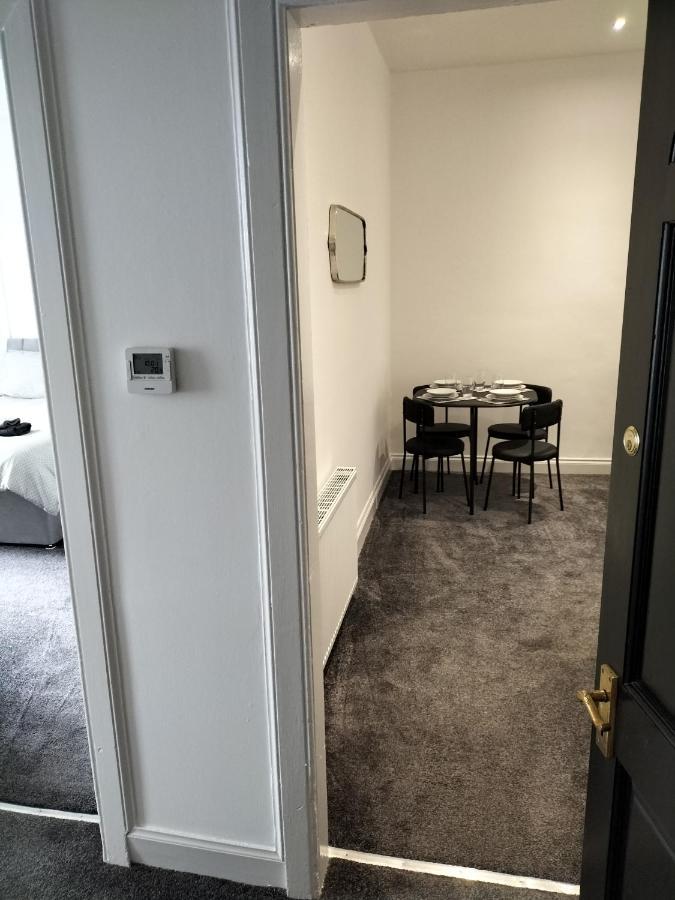 Apartament Maze Great Escape Ayr Zewnętrze zdjęcie